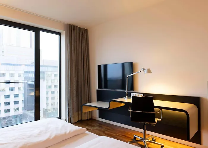 Scandic Potsdamer Platz 4*