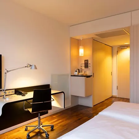 Scandic Potsdamer Platz 4* ברלין