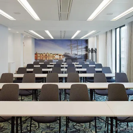 מלון Scandic Potsdamer Platz 4*