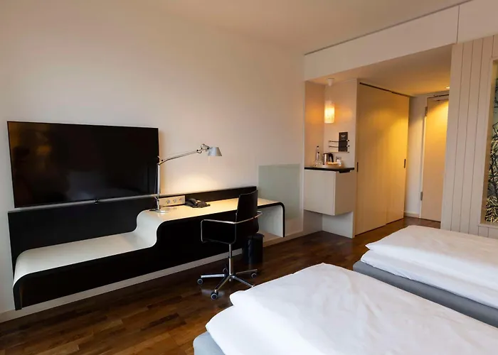Hotel Scandic Potsdamer Platz 4*