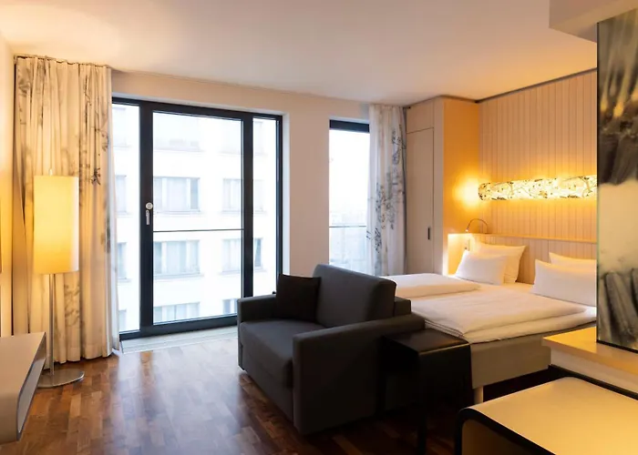 Hotel Scandic Potsdamer Platz 4*