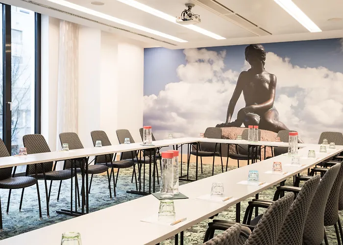 Hotel Scandic Potsdamer Platz 4*