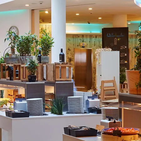 スカンディック ポツダム プラッツ ホテル 4*