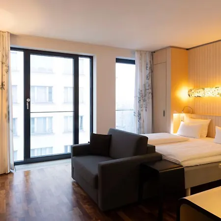Hotel Scandic Potsdamer Platz 4*